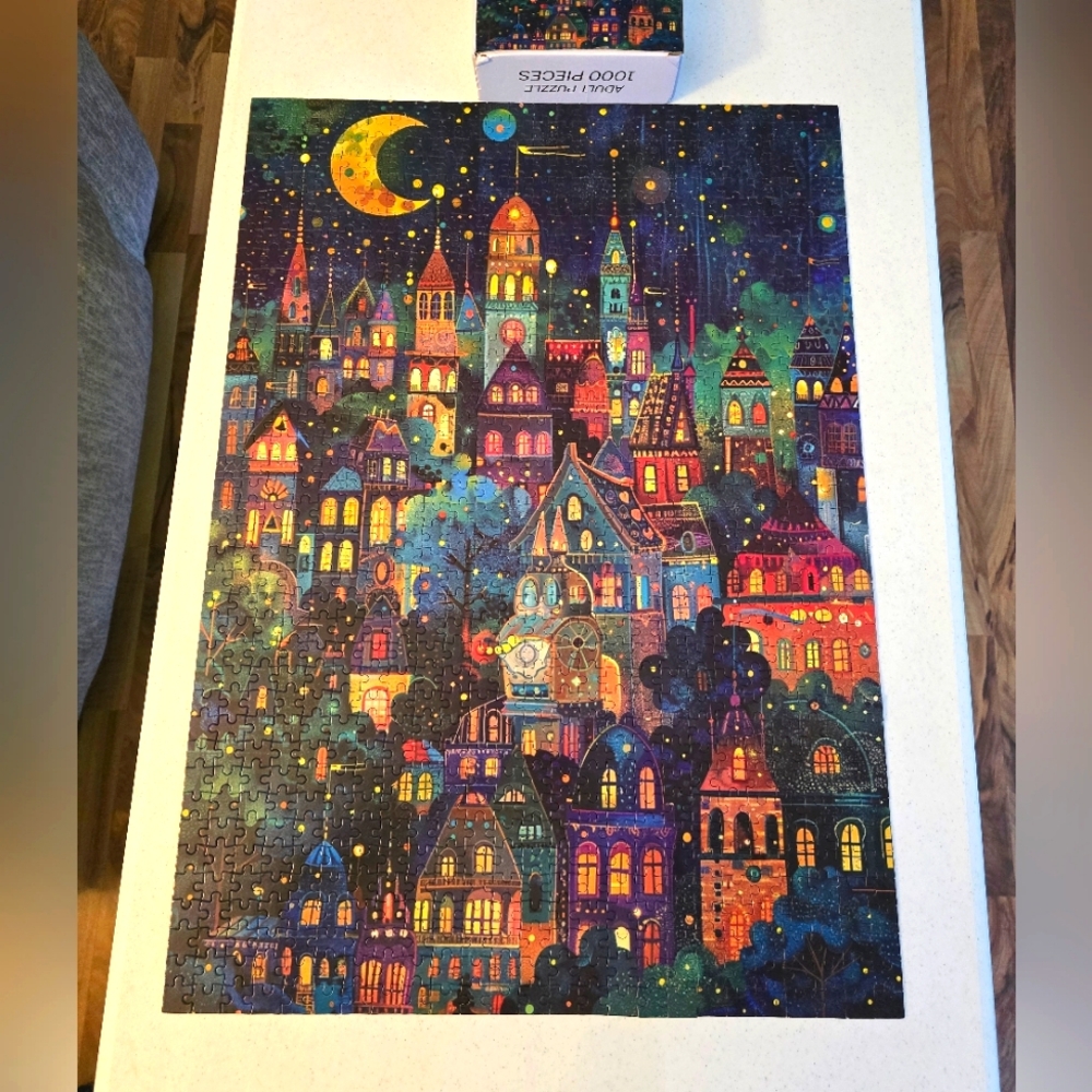 B2G1 🧡 EUC 1000 piece Colorful Night Cityscape Puzzle